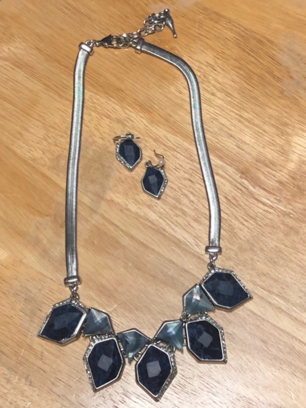 Chloe and Isabel set